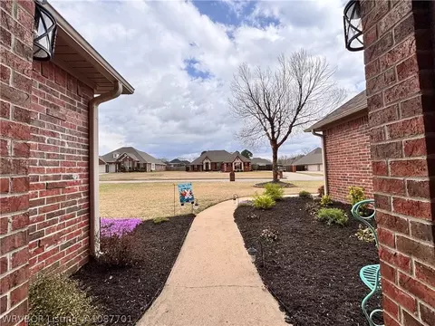 Entry Way - 12912 Diamond Ln, Fort Smith, AR 72916 photo 10 of 10