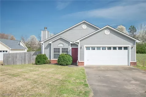 2006 N Hills Blvd, Van Buren, AR 72956