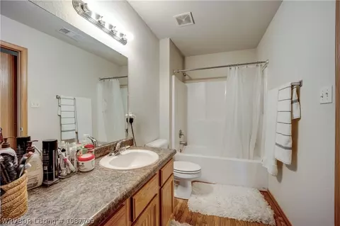 Bath - 901 Mason St, Fort Smith, AR 72908 photo 1 of 2