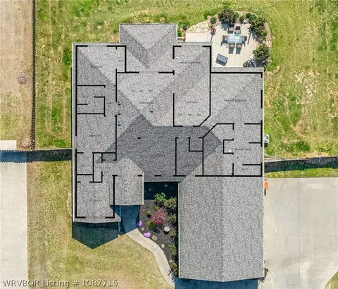 Floorplan - 1606 Crystal Ct, Fort Smith, AR 72916 photo 1 of 2