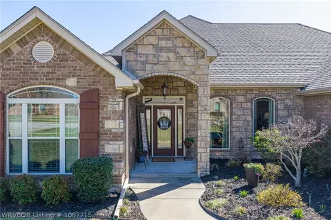 Exterior - 1606 Crystal Ct, Fort Smith, AR 72916 photo 13 of 14