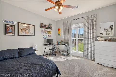 Bedroom - 1606 Crystal Ct, Fort Smith, AR 72916 photo 11 of 13