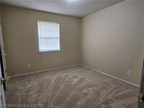 Bedroom - 800 E Wahl St, Paris, AR 72855 photo 1 of 6