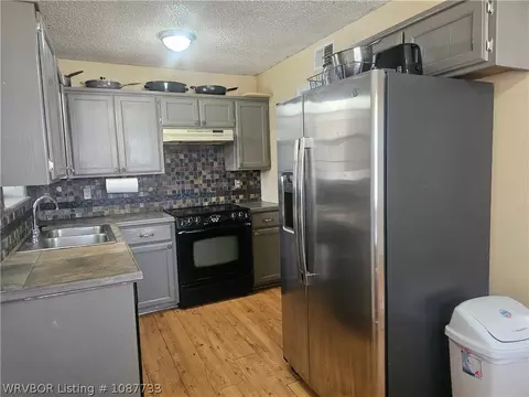 Kitchen - 800 E Wahl St, Paris, AR 72855 photo 2 of 2