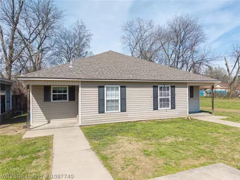 1805 K St, Fort Smith, AR 72901