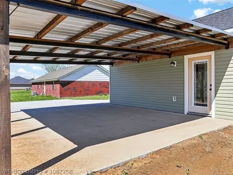 1110 Sequoyah, Spiro, OK 74959 photo 6