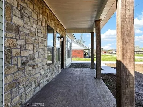 1110 Sequoyah, Spiro, OK 74959 photo 4