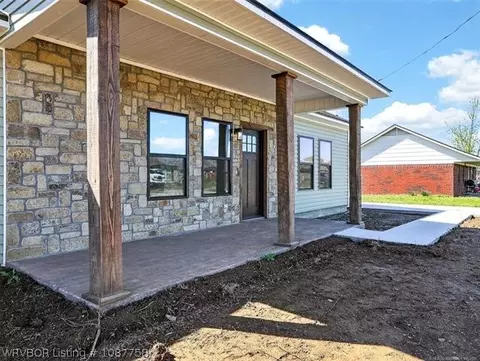 1110 Sequoyah, Spiro, OK 74959 photo 2