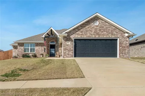 324 Boulder Dr, Van Buren, AR 72956