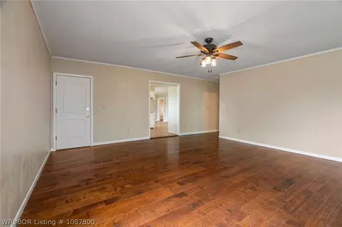 703 S Franklin St, Lavaca, AR 72941 photo 3