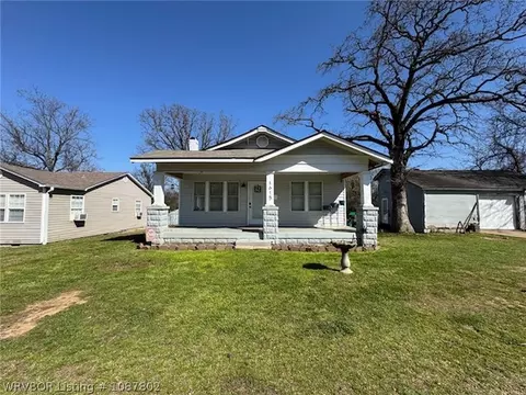 Exterior - 1615 R St, Fort Smith, AR 72901 photo 5 of 5