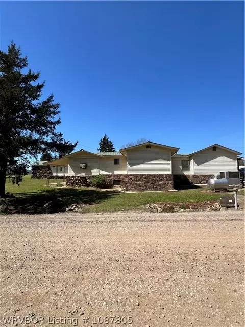 619 Ellsworth Rd, Subiaco, AR 72865