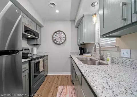 Kitchen - 1205 M Ter, Barling, AR 72923 photo 1 of 2