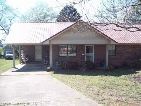 410 30th St, Ozark, AR 72949