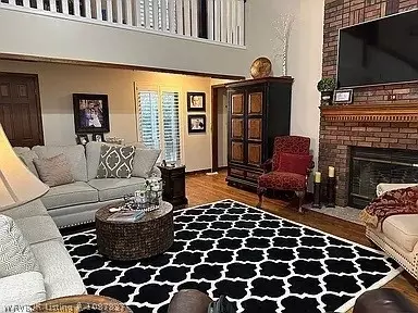 Living - 5709 Hardscrabble Way, Fort Smith, AR 72903 photo 2 of 5