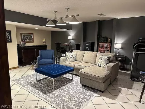 Living - 5709 Hardscrabble Way, Fort Smith, AR 72903 photo 4 of 5