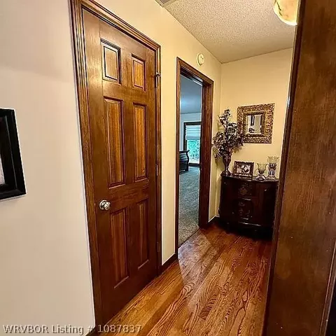 Entry Way - 5709 Hardscrabble Way, Fort Smith, AR 72903 photo 3 of 7