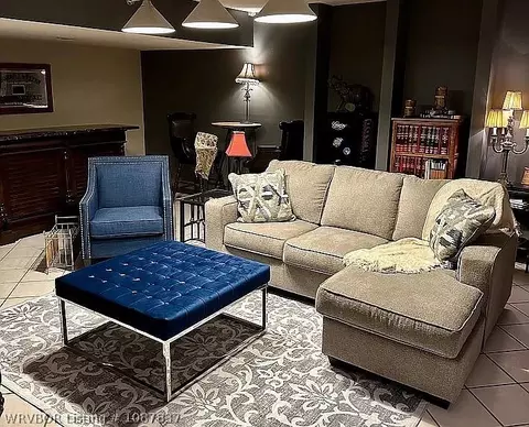 Living - 5709 Hardscrabble Way, Fort Smith, AR 72903 photo 5 of 5