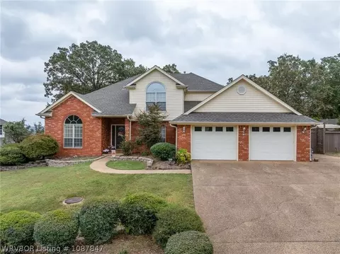 1808 Bunker Hill Dr, Van Buren, AR 72956