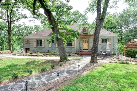 Exterior - 1232 Elizabeth Ln, Fort Smith, AR 72903 photo 12 of 16
