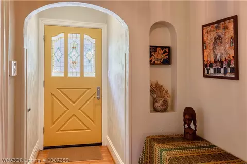 Entry Way - 1232 Elizabeth Ln, Fort Smith, AR 72903 photo 1 of 2