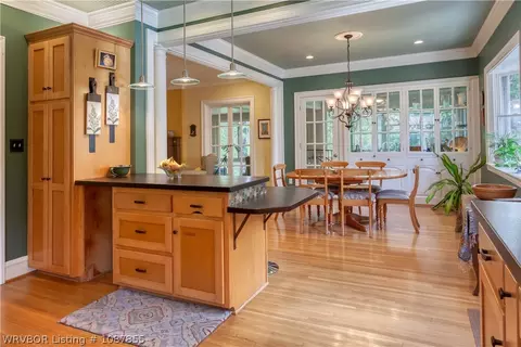Kitchen - 1232 Elizabeth Ln, Fort Smith, AR 72903 photo 1 of 4
