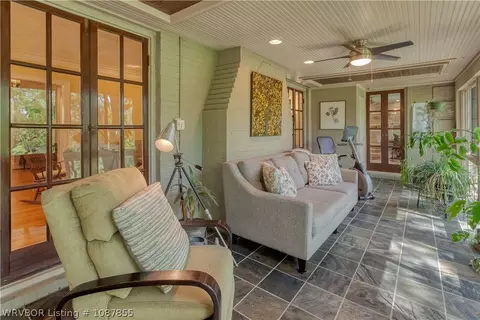 Exterior - 1232 Elizabeth Ln, Fort Smith, AR 72903 photo 3 of 16