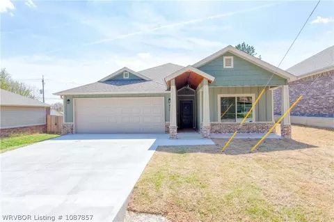 407 Beech St, Greenwood, AR 72936