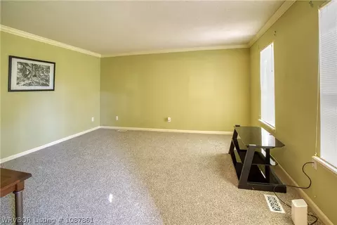 Living - 6501 Bolton Rd, Fort Smith, AR 72903 photo 1 of 4