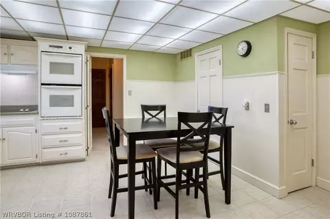 Kitchen - 6501 Bolton Rd, Fort Smith, AR 72903 photo 4 of 4