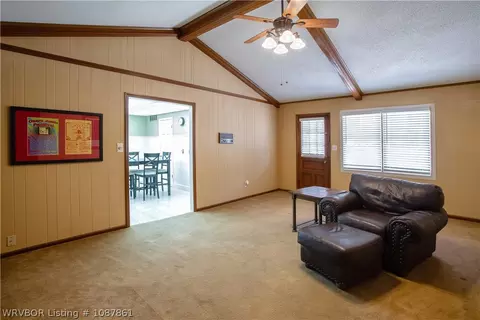 Living - 6501 Bolton Rd, Fort Smith, AR 72903 photo 4 of 4