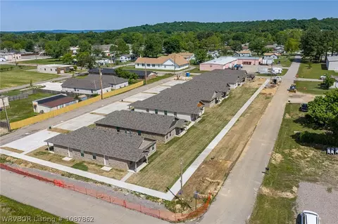 5000-5224 S 33rd, Fort Smith, AR 72903