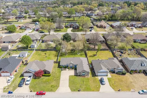 View/Area - 7215 Red Pine Dr, Fort Smith, AR 72916 photo 12 of 17