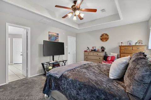 Bedroom - 7215 Red Pine Dr, Fort Smith, AR 72916 photo 3 of 8