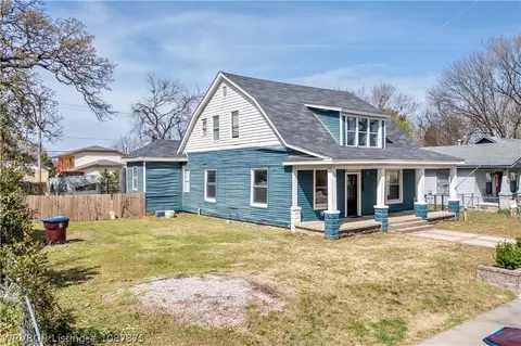 Exterior - 1109 33rd St, Fort Smith, AR 72904 photo 2 of 11
