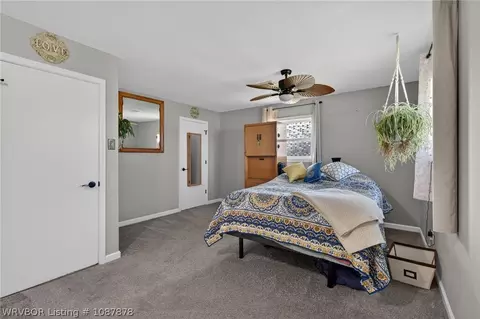 Bedroom - 4505 Park Rd, Lavaca, AR 72941 photo 4 of 4