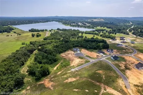 1201 Twisted Oak Way, Greenwood, AR 72936