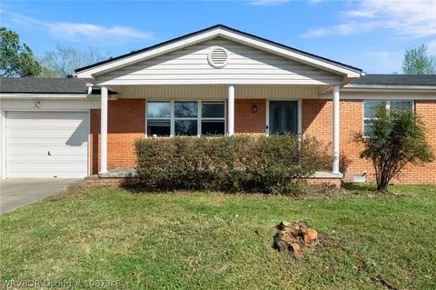 Exterior - 8005 Holly Ave, Fort Smith, AR 72908 photo 2 of 6
