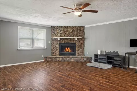Living - 8005 Holly Ave, Fort Smith, AR 72908 photo 3 of 3