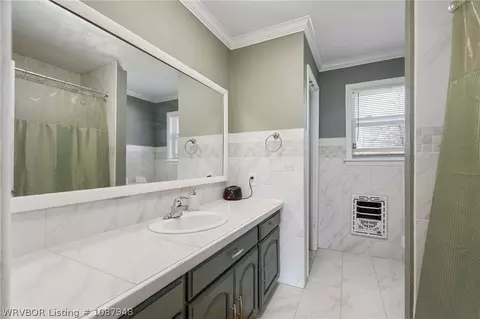 Bath - 8005 Holly Ave, Fort Smith, AR 72908 photo 3 of 3