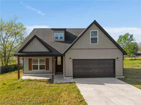 325 Nashville St, Greenwood, AR 72936