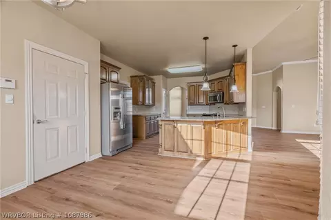 Entry Way - 12609 Marble Dr, Fort Smith, AR 72916 photo 4 of 5