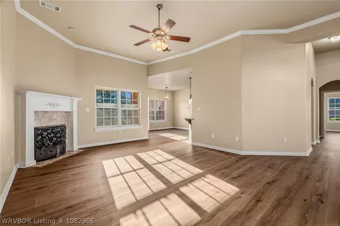Living - 12609 Marble Dr, Fort Smith, AR 72916 photo 2 of 4