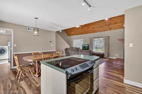 8044 Old 81 Loop, Rudy, AR 72952 photo 11