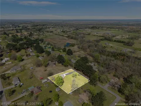 View/Area - 1809 Holt St, Lavaca, AR 72941 photo 4 of 4