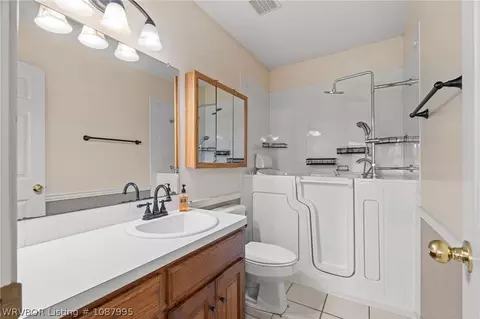 Bath - 1809 Holt St, Lavaca, AR 72941 photo 1 of 2