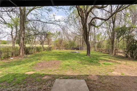 Exterior - 9506 Berry Ln, Hackett, AR 72937 photo 5 of 7