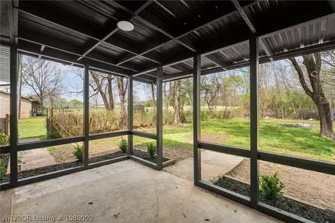 Exterior - 9506 Berry Ln, Hackett, AR 72937 photo 3 of 7