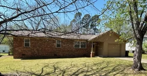 6808 9th St, Fort Smith, AR 72908