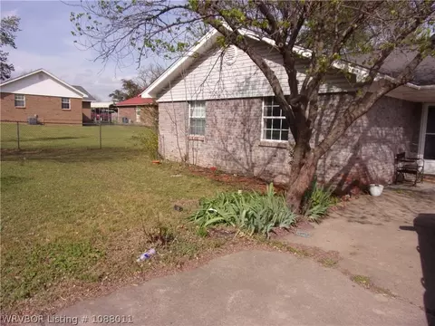 Other - 410 N 9th St, Ozark, AR 72949 photo 2 of 5